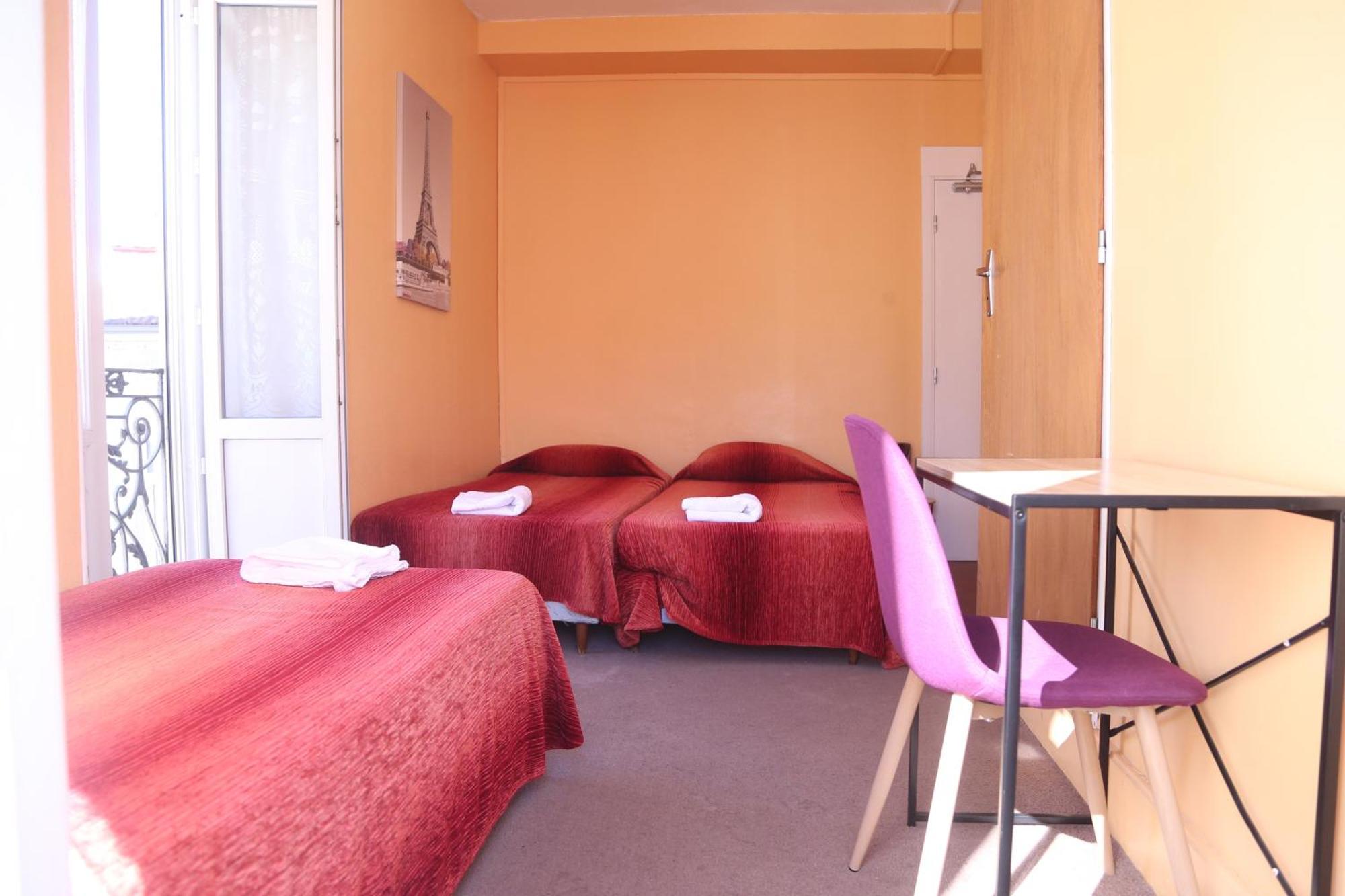 Hotel Restaurant Le Parisien Лурд Экстерьер фото